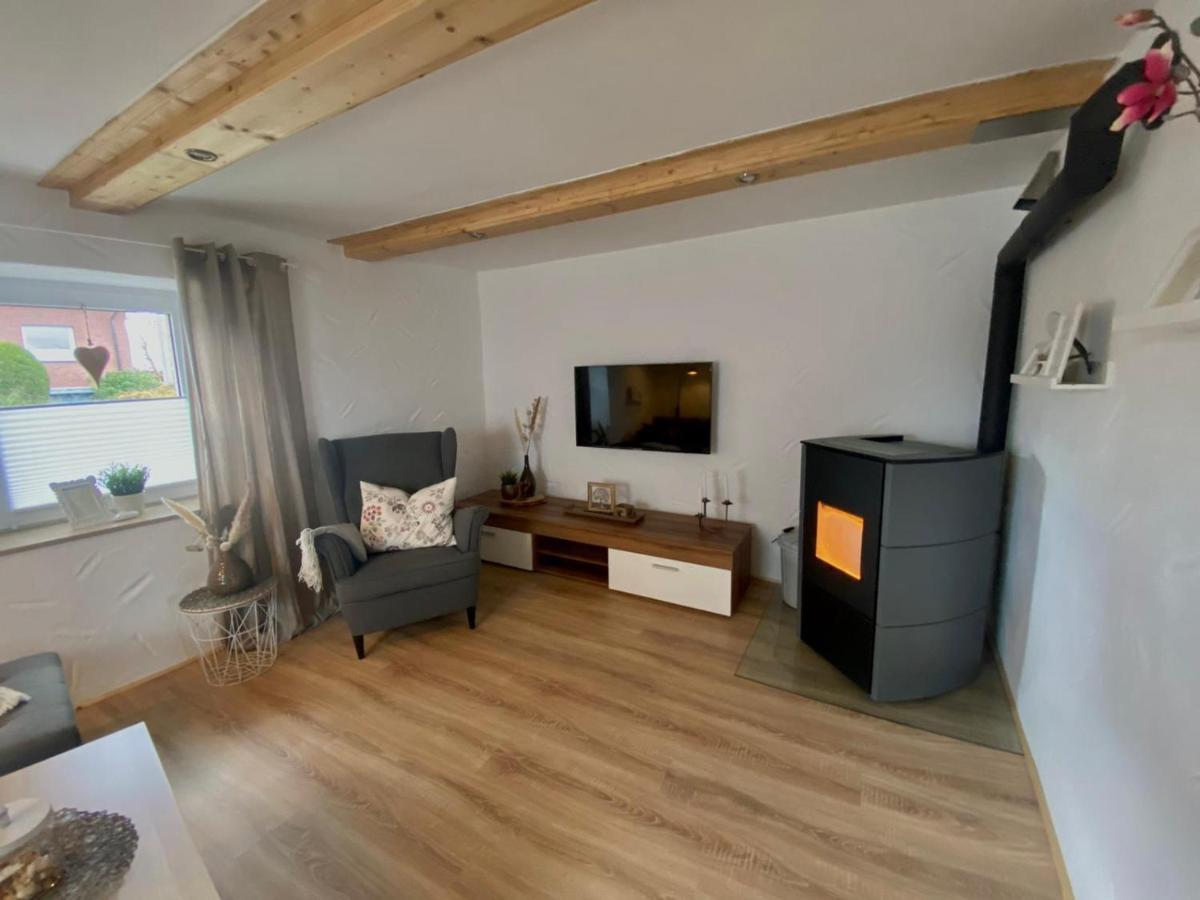 Ferienhaus Goebel'S Gute Stube Wirfus Esterno foto