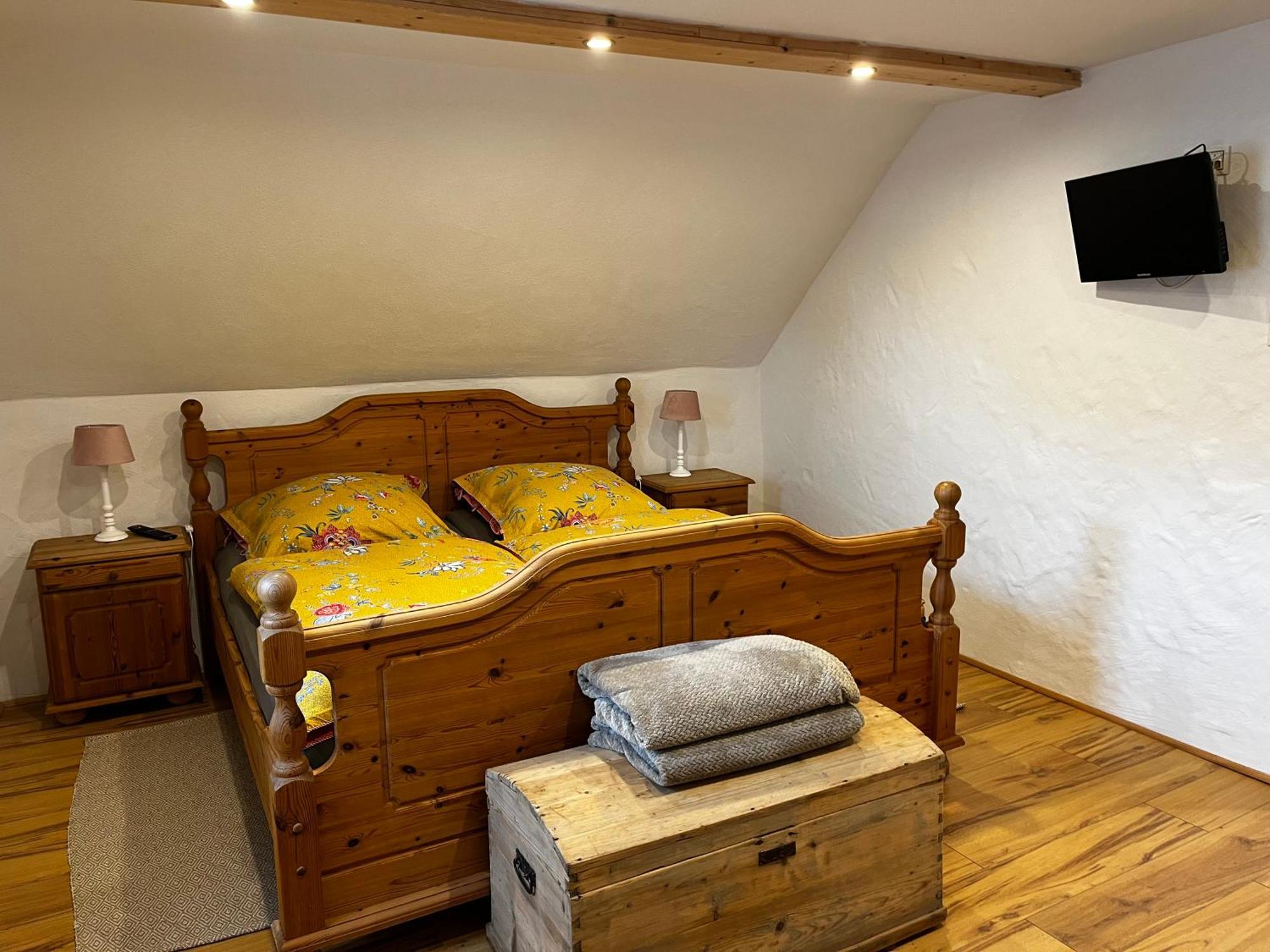 Ferienhaus Goebel'S Gute Stube Wirfus Esterno foto